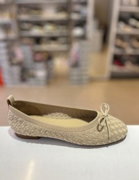 Bej Fiyonk Detay Triko Babet