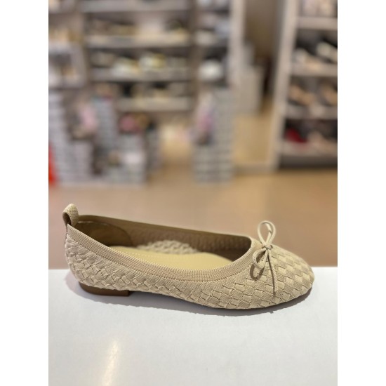 Bej Fiyonk Detay Triko Babet