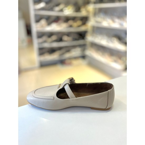 Bej Kilteli Düz Klasik Babet