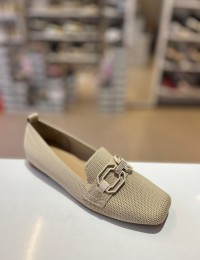 Bej Küt Burun Taş Tokalı Triko Babet