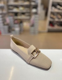 Bej Küt Burun Tokalı Triko Babet