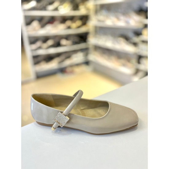 Bej Rugan Gold ve Gümüş Taşlı Tek Bant Balerin Babet