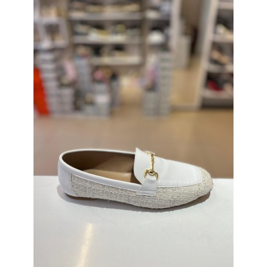 Beyaz Gold Tokalı Channel Babet