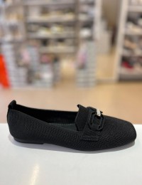 Siyah Küt Burun Taş Tokalı Triko Babet