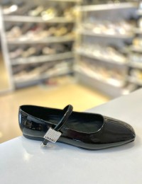 Siyah Rugan Gold ve Gümüş Taşlı Tek Bant Balerin Babet