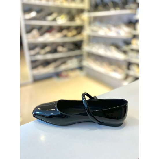 Siyah Rugan Gold ve Gümüş Taşlı Tek Bant Balerin Babet