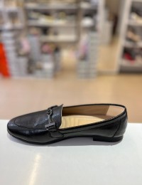 Siyah Rugan Tokalı Düz Klasik Babet