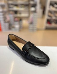 Siyah Tokalı Düz Klasik Babet