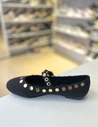 Siyah Zımbalı Kilteli Mat Saten Balerin Babet