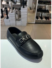 Siyah Ortopedik Taban V Toka Babet Ayakkabı