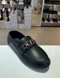 Siyah Ortopedik Taban V Toka Babet Ayakkabı