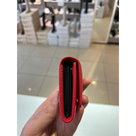 Kırmızı Mıknatıslı Grande Kadın Deri Kartlık