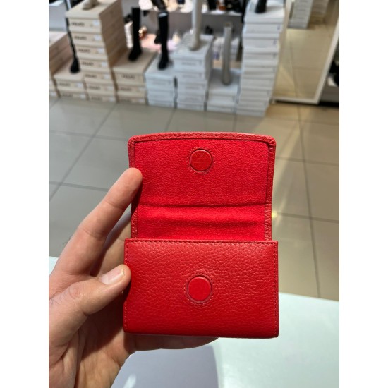 Kırmızı Mıknatıslı Grande Kadın Deri Kartlık