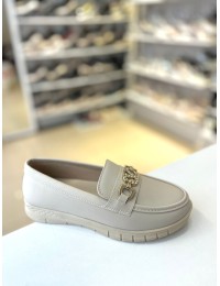 Bej Gold Taşlı Tokalı Yumuşak Taban Loafer