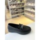 Siyah Zincir Toka Oval Burun Loafer