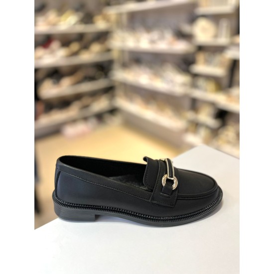 Siyah İnce Taban Gold Toka Loafer