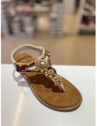 Bej İnce Taban Boncuk Sıvama Parmak Arası Lastikli Sandalet