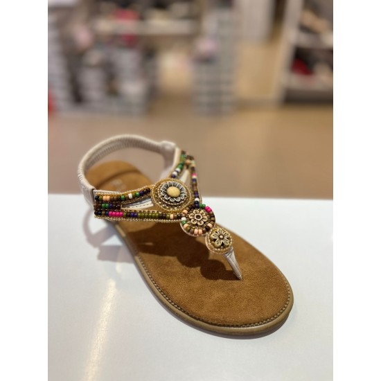 Bej İnce Taban Boncuk Sıvama Parmak Arası Lastikli Sandalet