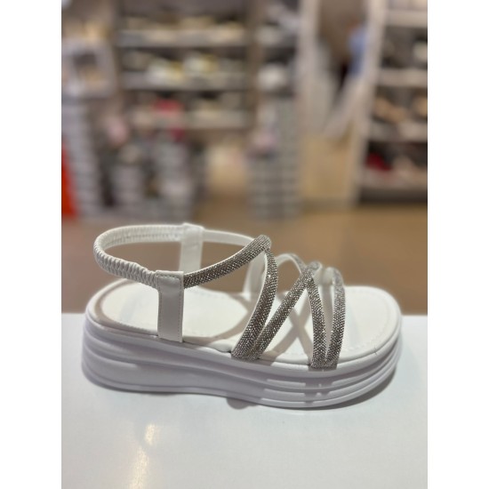 Beyaz Kalın Taban Gümüş Taşlı Lastikli Sandalet