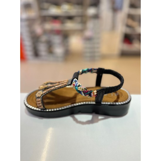 Siyah Kalın Taban Ahşap Desen Lastikli Tatil Sandaleti