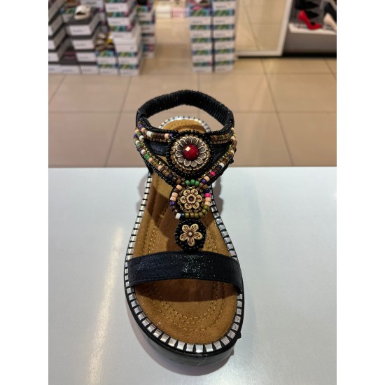 Siyah Kalın Taban Boncuk Sıvama Lastikli Sandalet