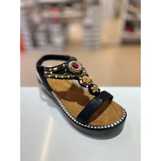 Siyah Kalın Taban Boncuk Sıvama Lastikli Sandalet