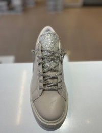 Bej Taş Sıvama Detay Taş Bağcıklı Spor Ayakkabı