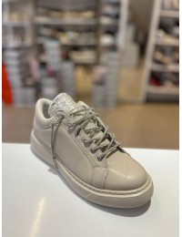 Bej Taş Sıvama Detay Taş Bağcıklı Spor Ayakkabı