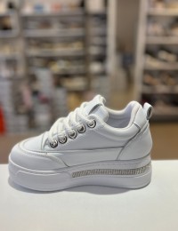 Beyaz Gizli Yüksek Topuk Taşlı Bağcıklı Spor Ayakkabı