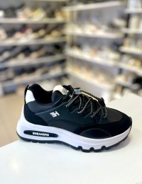 Siyah Yumuşak Doku Sneakers Beyaz Taban Spor Ayakkabı