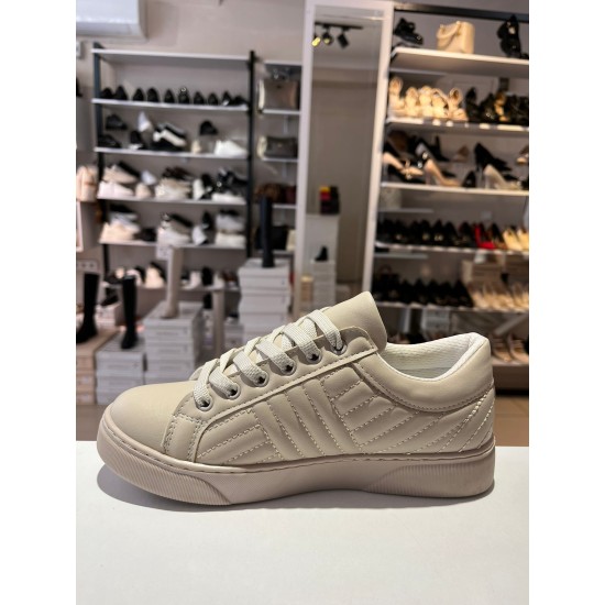 Bej Kapitone Spor Ayakkabı