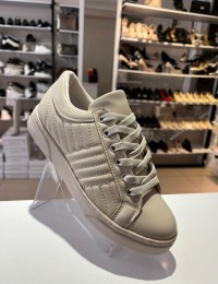 Bej Kapitone Spor Ayakkabı