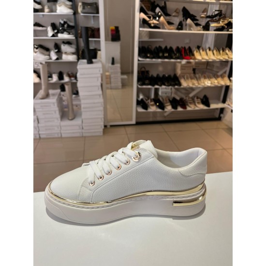 Beyaz Gold Detay Spor Ayakkabı