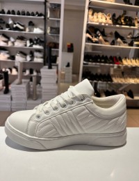 Beyaz Kapitone Spor Ayakkabı