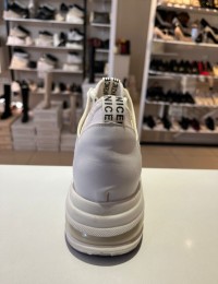 Beyaz Taşlı Yüksek Taban Bağcıklı Spor Ayakkabı