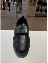 Siyah Düz Taban Taşlı Cırtlı Spor Ayakkabı