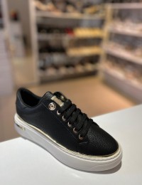 Siyah Gold Detay Spor Ayakkabı