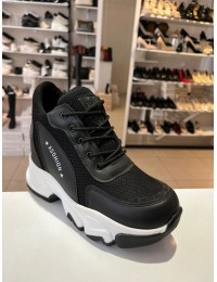 Siyah Işıltılı Yüksek Taban Bağcıklı Spor Ayakkabı