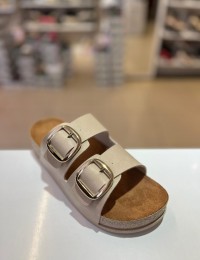 Bej Düz Kalın Taban Gold Tokalı Kilteli Terlik