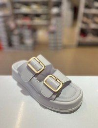 Beyaz Düz Taban Zara Kilteli Terlik