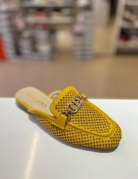 Hardal Süet Gold Tokalı Düz Taban Terlik