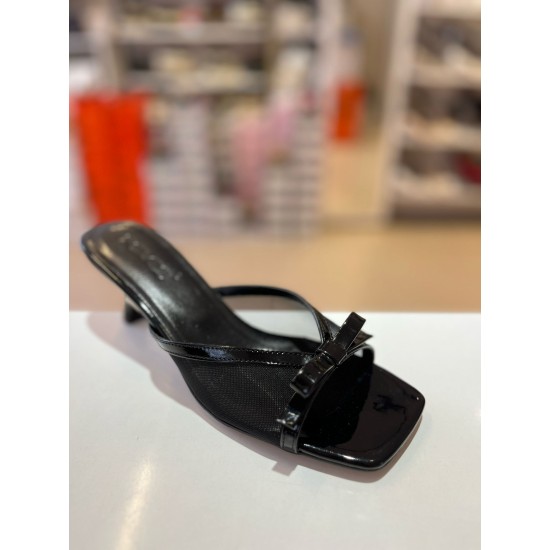 Siyah File Doku Tokalı Topuklu Şık Terlik