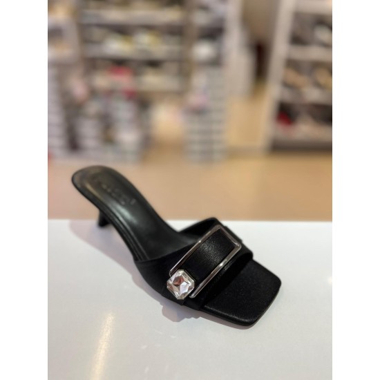 Siyah Tek Bant Elmas Taşlı Kısa Topuk Terlik