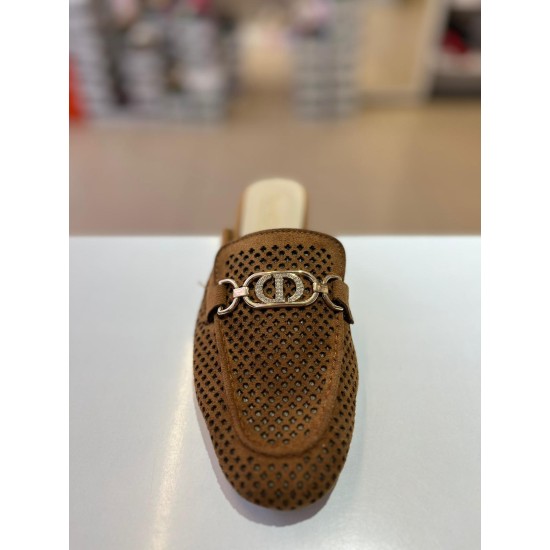 Taba Süet Gold Tokalı Düz Taban Terlik