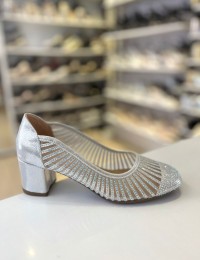Gümüş File Doku Çizgili Topuklu Anne Ayakkabısı
