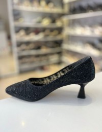 Siyah File Doku Çiçek Desen Topuklu Sivri Burun Anne Abiye Ayakkabısı