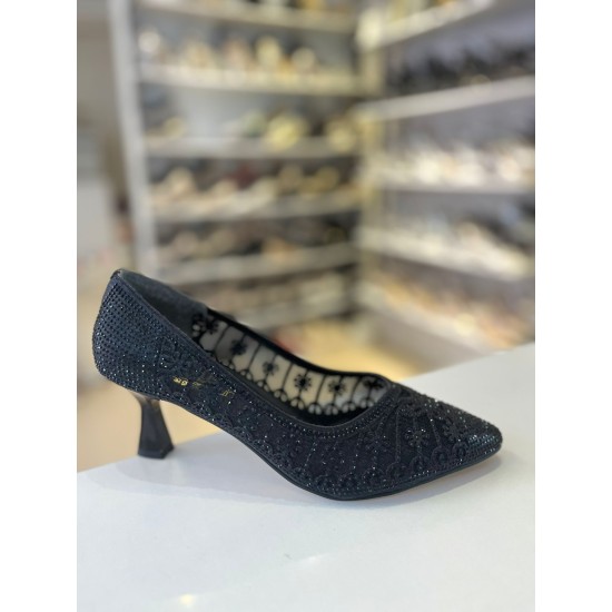 Siyah File Doku Çiçek Desen Topuklu Sivri Burun Anne Abiye Ayakkabısı