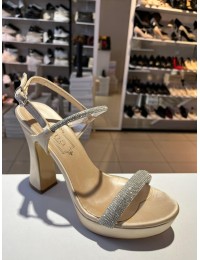 Bej Saten Tek Bant Taşlı Platform Ayakkabı