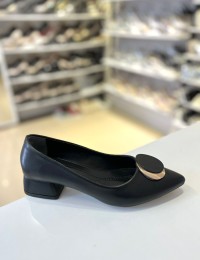 Siyah Kalın Kısa Topuk Yuvarlak Toka Stiletto