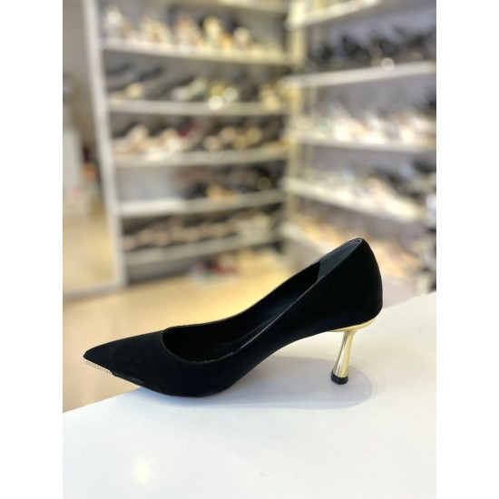 Siyah İpek Vakum Doku Ucu Taşlı Gold Topuk Stiletto